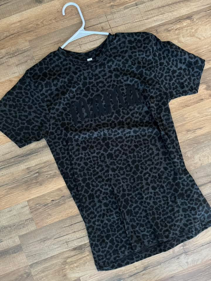 “Mama” tee